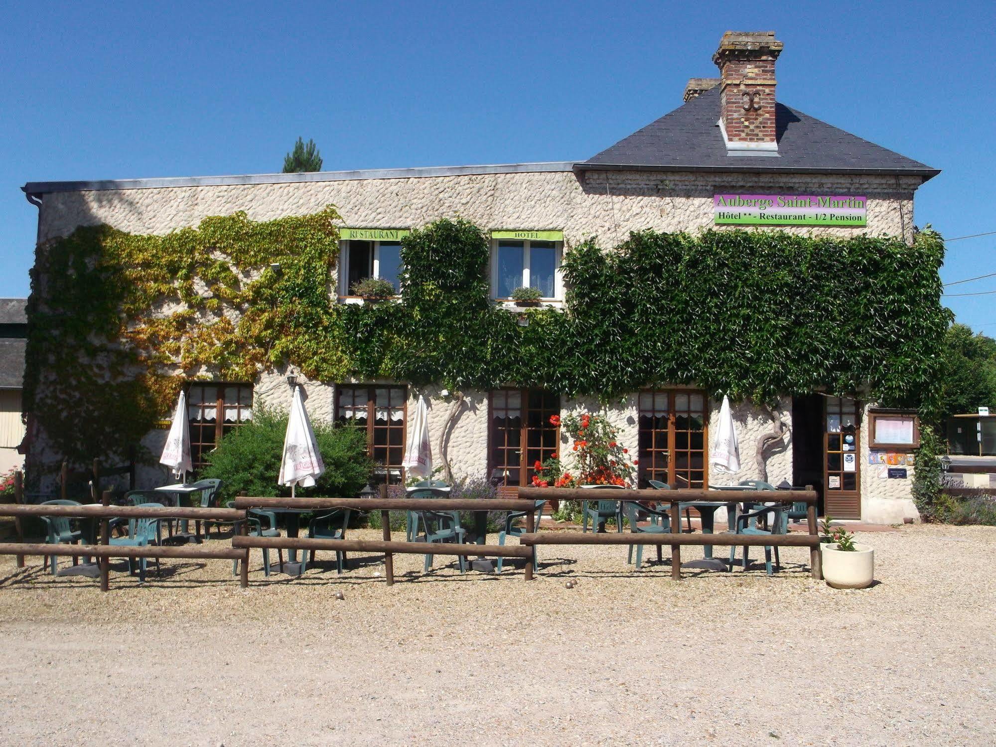 Logis Hotel Restaurant Auberge Saint Martin Surville  Exterior foto
